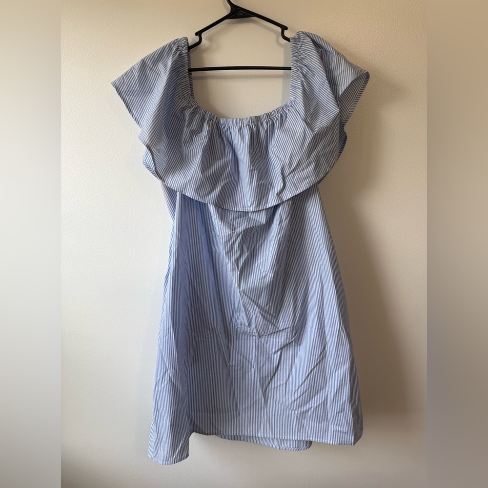 Vince Camuto Blue and White Striped Garment